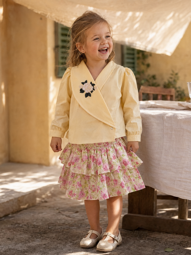 Blusa tipo blazer de algodón orgánico con bordado de rosas de Osaka para niñas